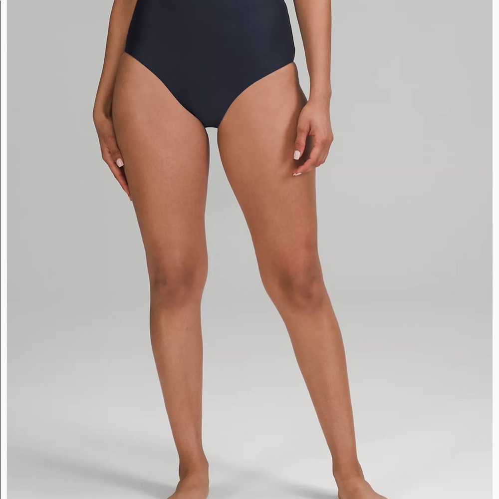 Waterside High-Waist Skimpy-Fit Swim Bottom
